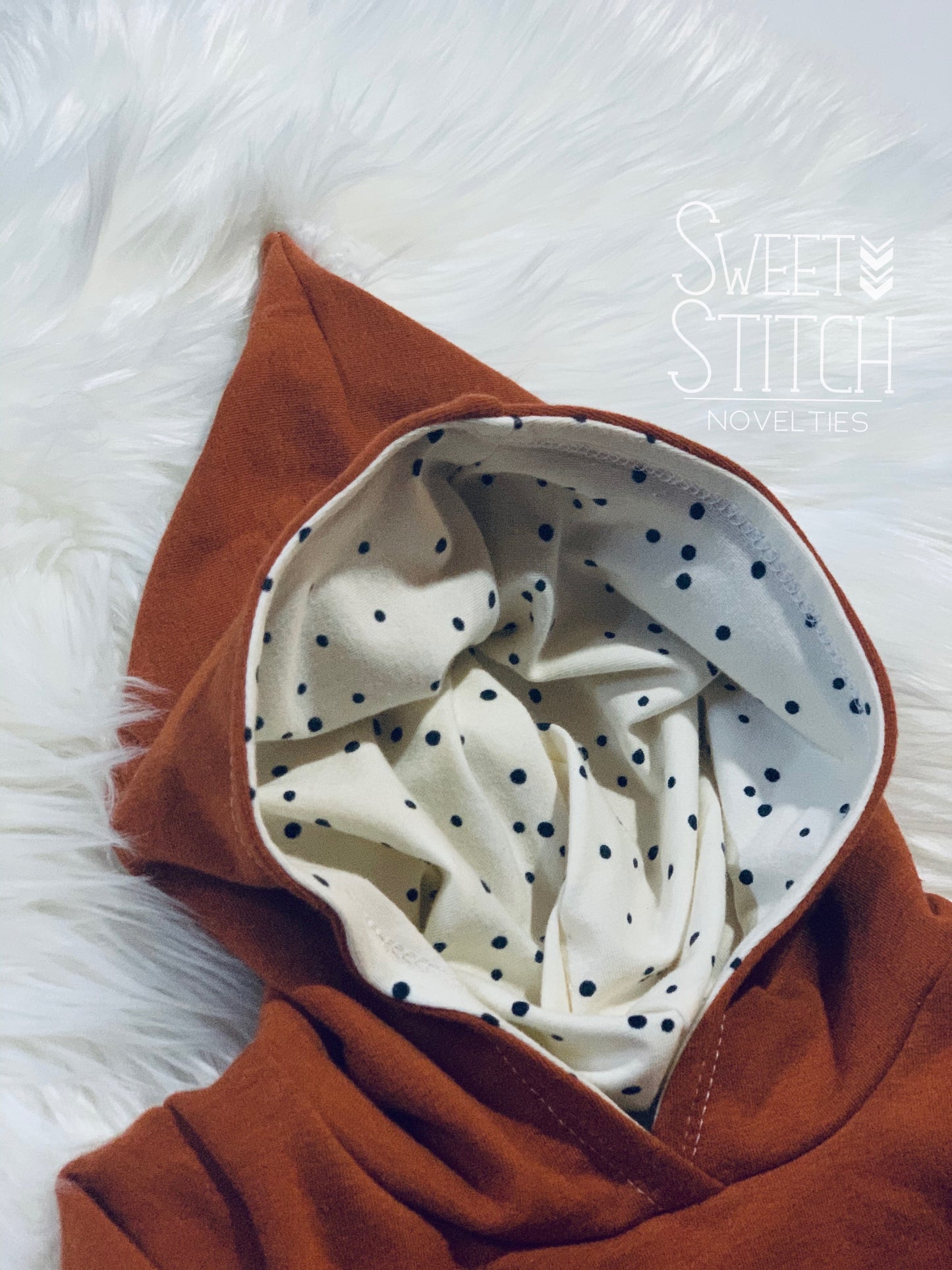Dot Pixie Hoodie and Jogger Set | Sweet Stitch Novelties