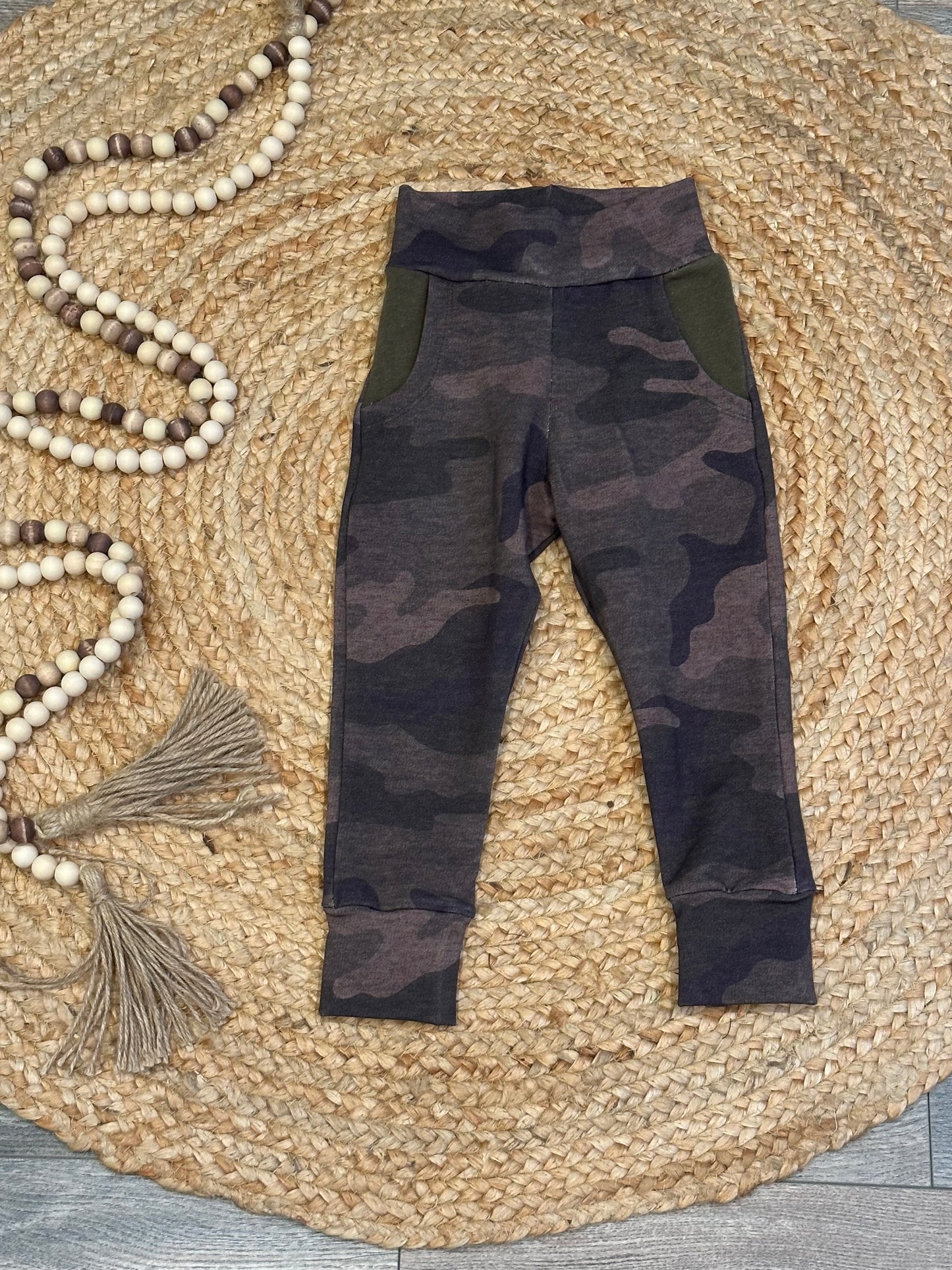 Hunter Green Camo Lounge Set | Size 2/3T