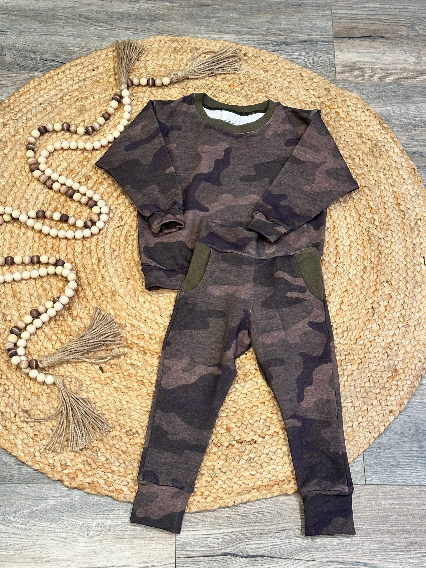 Hunter Green Camo Lounge Set | Size 2/3T