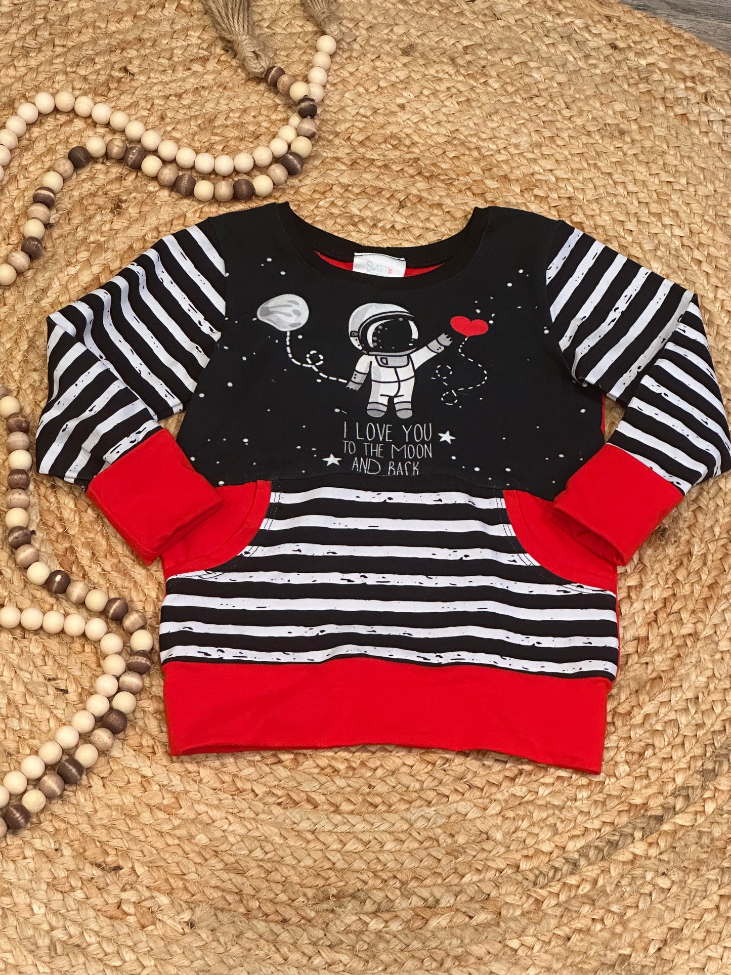 Love You To the Moon and Back GWM Pocket Pullover | Size 18m-4Y