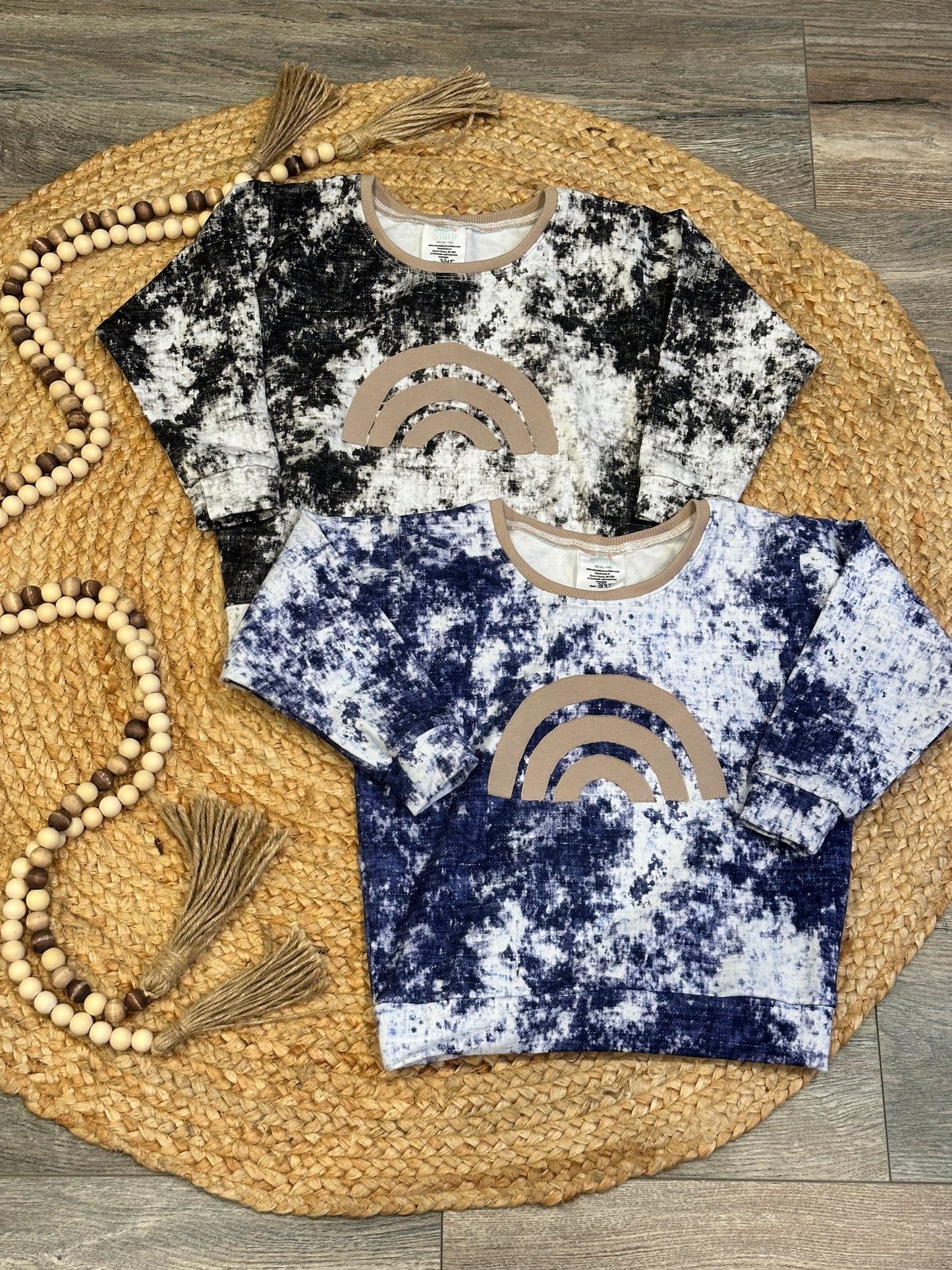 Rainbow Appliqué Acid Wash Oversized Pullovers | Size 3/4T