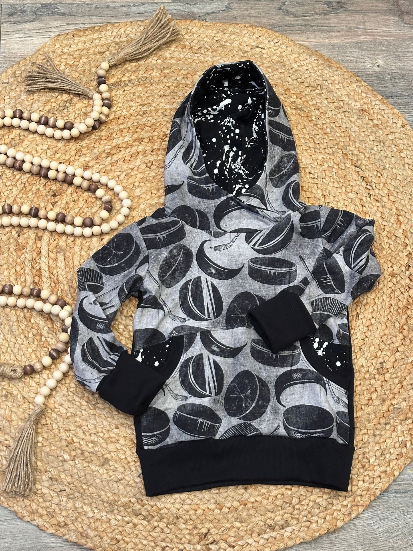 Hockey Grow With Me Hoodie | Size 4-7Y